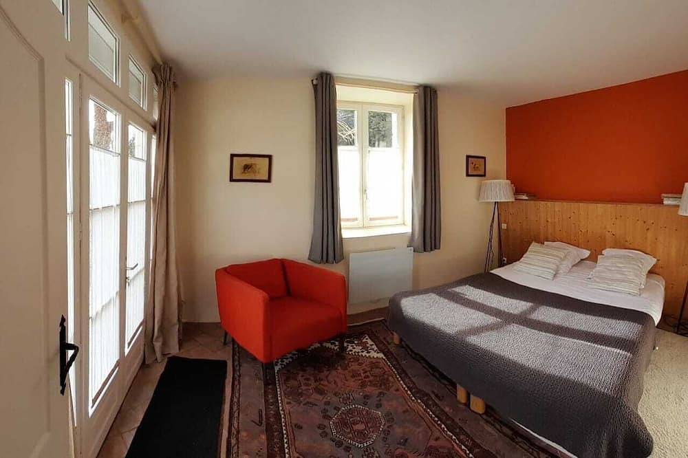 Charming gite ideal for visiting Cheverny Blois Chambord Beauval Zoo in Cour-Cheverny, Sologne