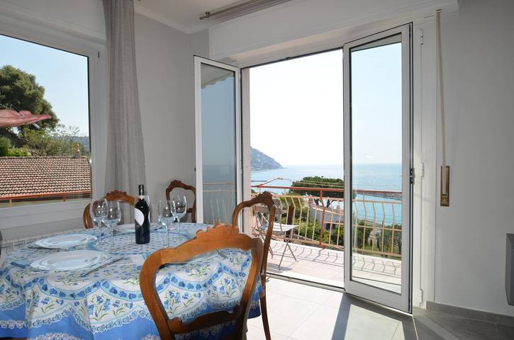 Gîte pour 5 personnes, avec jardin à Bordighera - 2