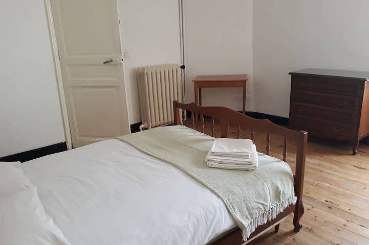 Location de vacances pour 30 personnes, avec jardin et balcon à Vernet-les-Bains - 2