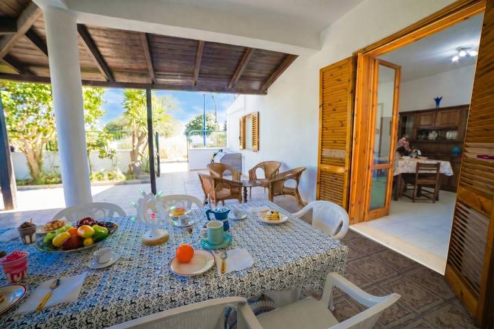 Entire apartment, Villetta Fresca With Garden Near The Sea in Torre Dell'orso, Melendugno