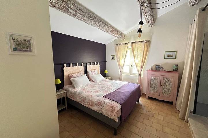 Mont Ventoux Room, Double Room with Views of the Village and Mont Ventoux, Pool in Saint-Didier, Parc naturel régional du Mont-Ventoux