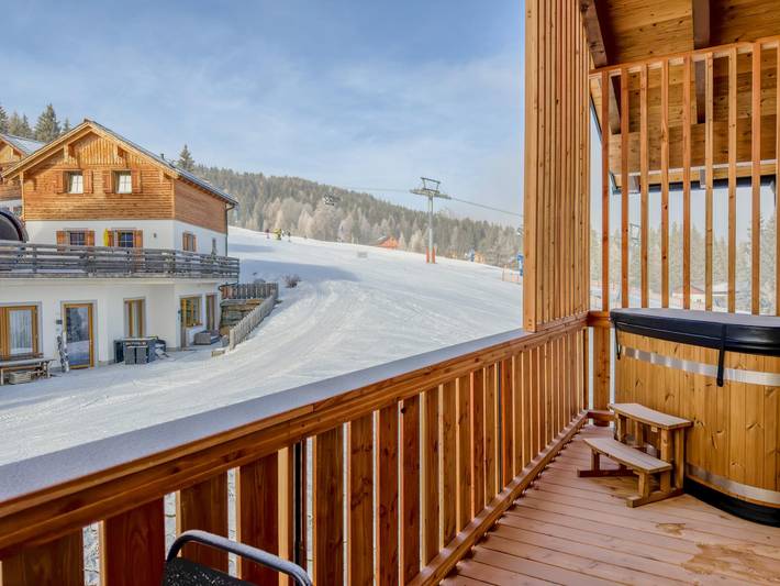 Ganze Wohnung, Luxuriöses Apartment mit Sauna an der Piste in Weißpriach, Bundesland Salzburg