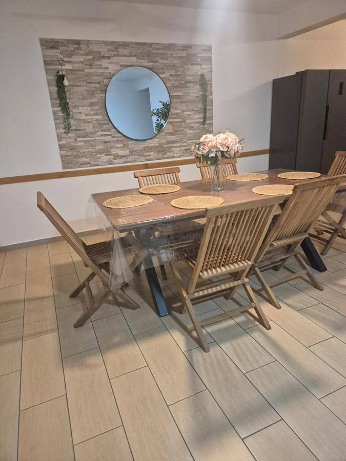 Location de vacances pour 6 personnes, avec vue ainsi que piscine et jardin dans Sainte-Anne (Reunion) - 4