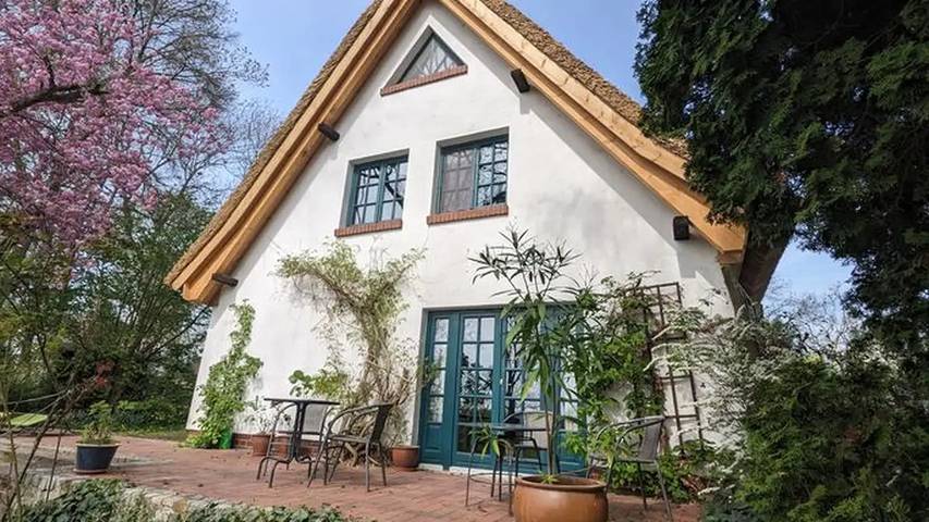 Ferienhaus für 4 Personen, mit Terrasse und Garten in Mecklenburgische Schweiz