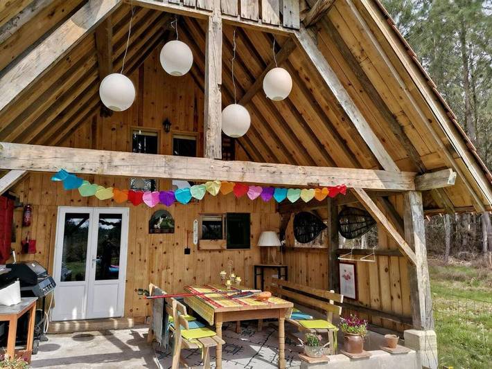 Gîte pour 6 personnes, avec jardin ainsi que vue et piscine, animaux acceptés à Allons - 2