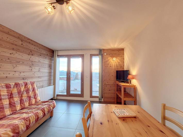 Ganzes Studio, Renoviertes Studio, Ski zurück, Südterrasse in La Rosière, Montvalezan