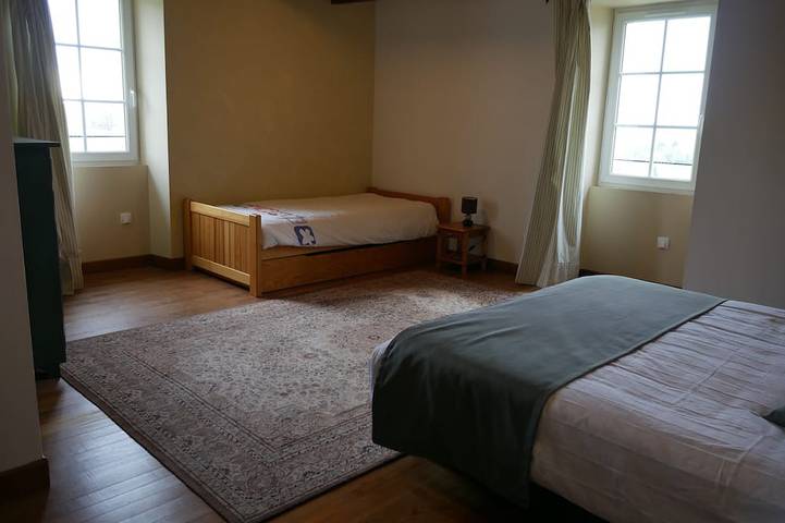 Charakterhaus mit Garten & Pool in Saint-Avit, Charente