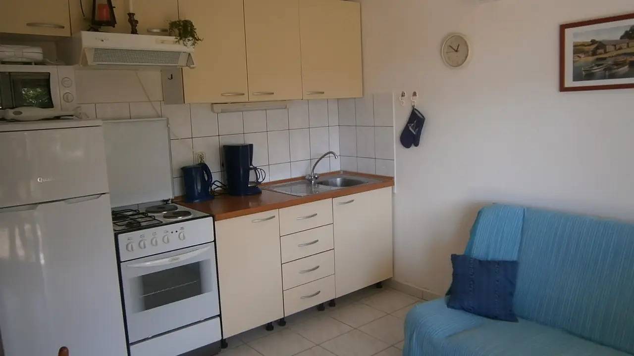 Ganze Ferienwohnung, Ferienwohnung für 4 Personen (27 m²) in Kalebova Luka in Razanj, Šibenik-Knin