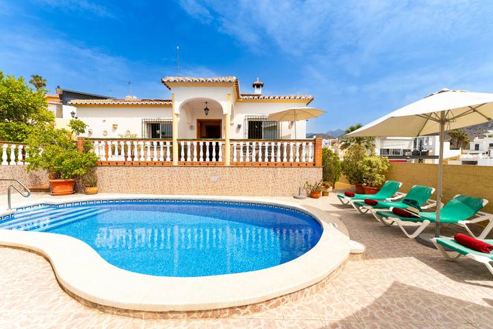 Villa für 6 Personen, mit Terrasse - 1