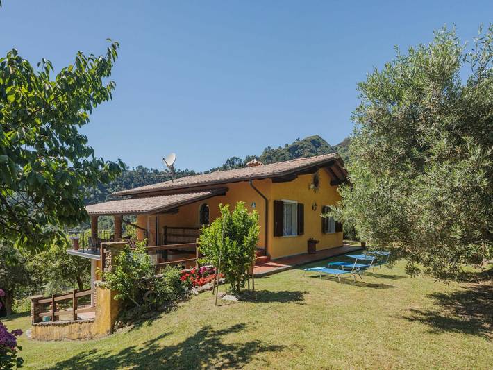 Ferienhaus mit Meerblick für 4 Personen, mit Garten