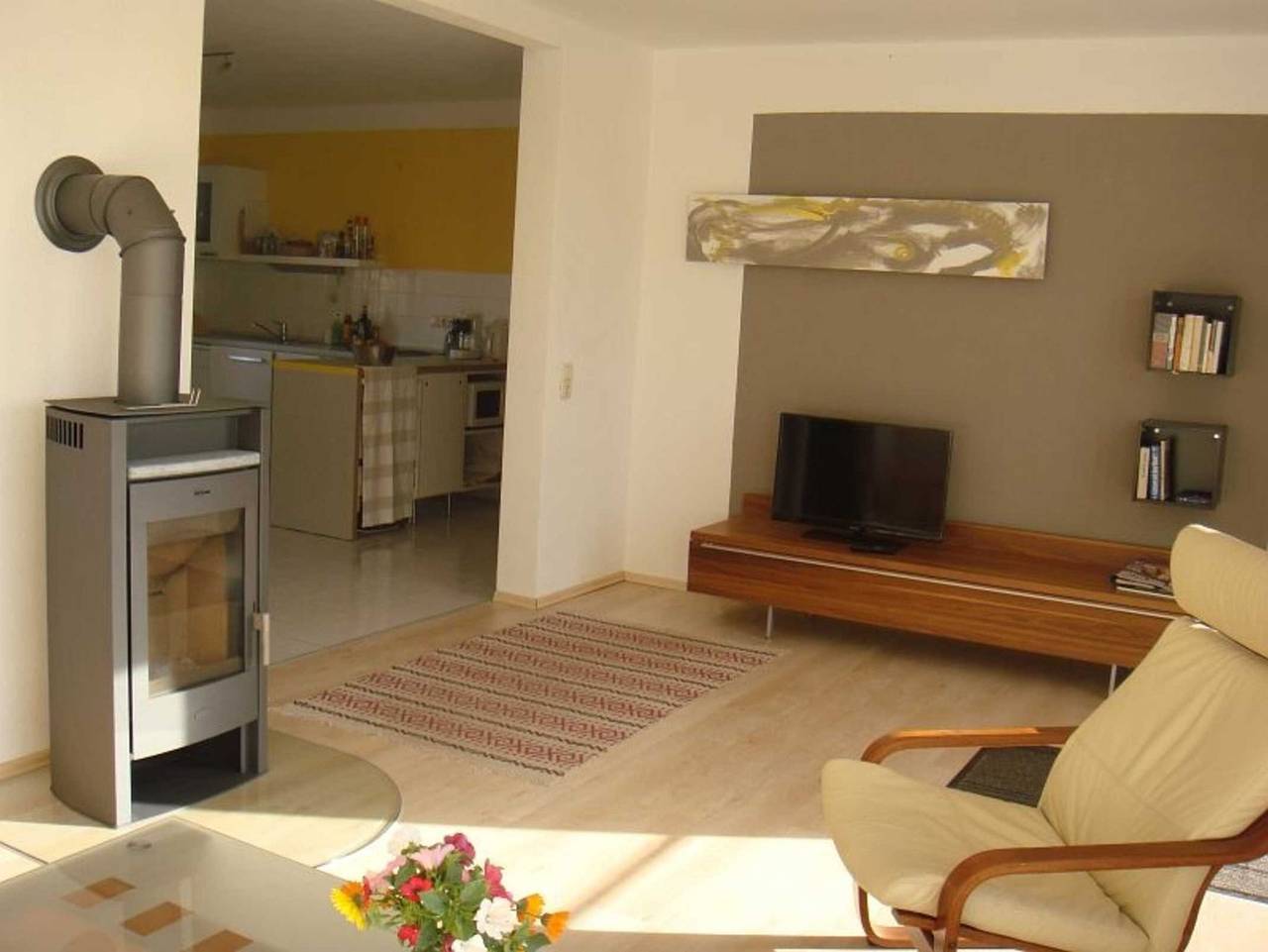 Ganze Ferienwohnung, Ferienwohnung Kleine Auszeit - Zwei-Raum-Ferienwohnung ( 60qm,2-3 Pers. + 2 Aufb.) in Güstrow - Umland, Mecklenburgische Seenplatte