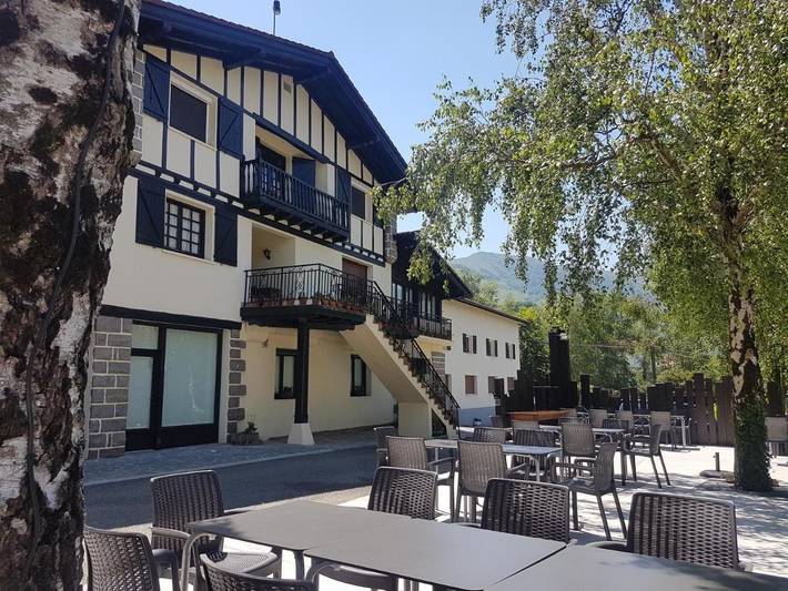 Auberge pour 4 personnes, avec Terrasse ainsi que Jardin et Vue