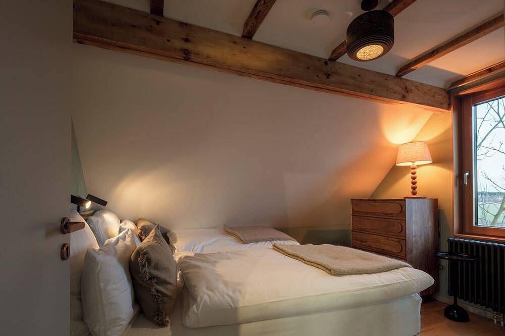 A Soulful Farmhouse Retreat in the Heart of Nature in Zehlendorf, Oranienburg