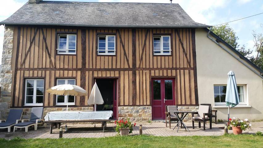 Gîte pour 5 personnes, avec jardin, animaux acceptés à Barenton