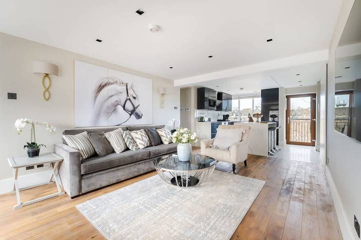 Aparthotel para 8 pessoas, com jardim em Londres