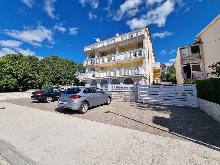 Gîte pour 5 personnes, avec Balcon et Jardin à Crikvenica - 2