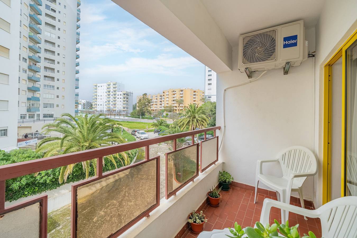 Ganze Wohnung, Ferienwohnung 'Sweet Home Rp' mit Balkon und Wlan in Praia da Rocha, Portimão