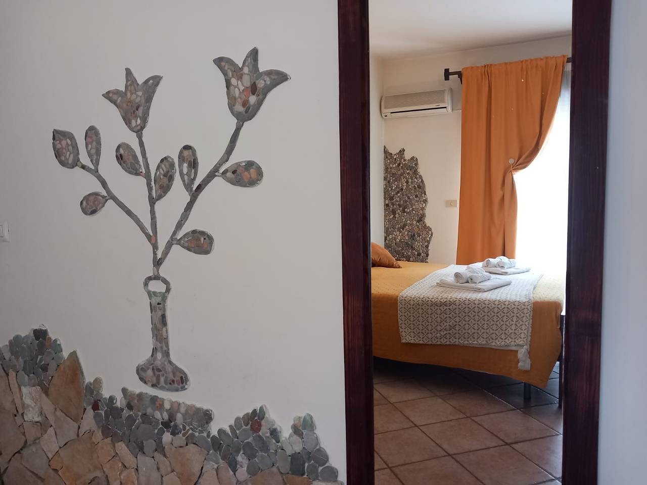 Sole Mare Giardini Naxos Chambre 'Family Con Vista' avec balcon, Wi-Fi et climatisation in Giardini-Naxos, Province de Messina