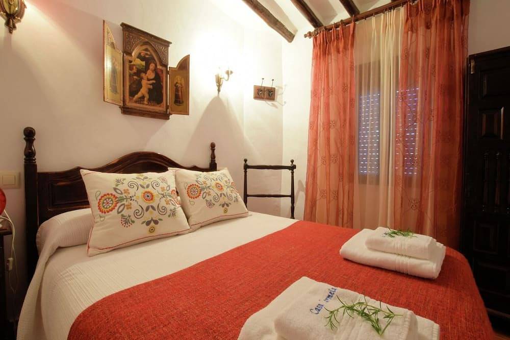 Casa Rural en Zagrilla Alta con Piscina in Zagrilla, Priego de Córdoba