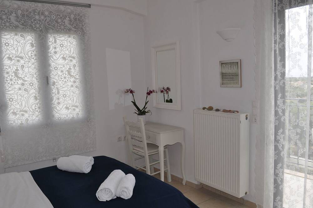 Nefeli Blue Villa in altem Olivenhain, Meerblick in Limenas Chersonisou, Iraklio-Heraklion en omgeving