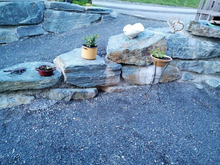 Ferienwohnung für 4 Personen, mit Garten und Balkon, kinderfreundlich