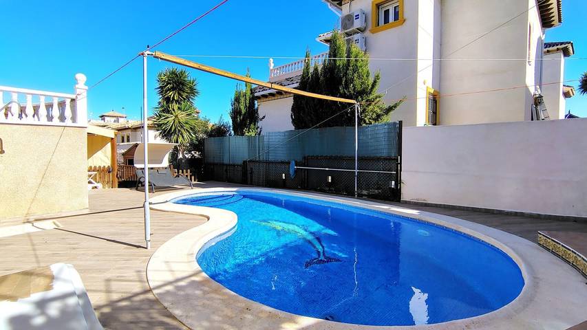 Appartamento per 7 persone, con Giardino a La Zenia