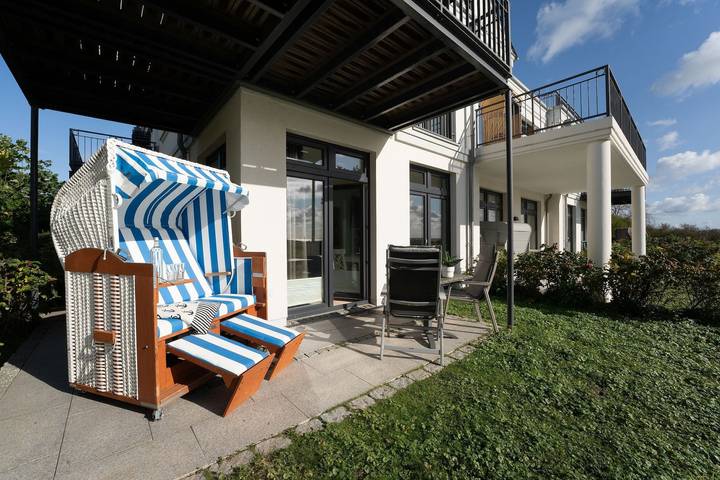 Ferienwohnung für 2 Personen, mit Terrasse und Garten sowie Sauna in Fehmarnsund