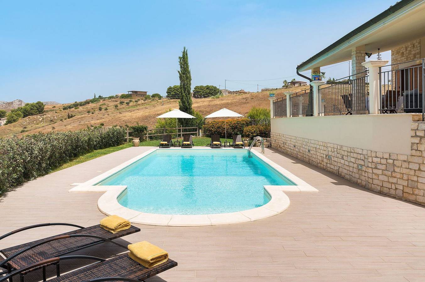 Villa Anthea in Montallegro, Agrigento Province