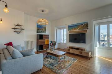 Gîte pour 4 personnes, avec balcon dans Office De Tourisme De Biarritz