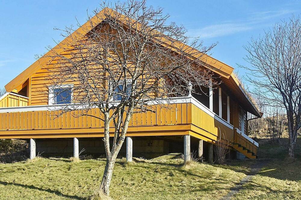6 Personen Ferienhaus in Aukra in Aukra, Nördliches Fjordnorwegen