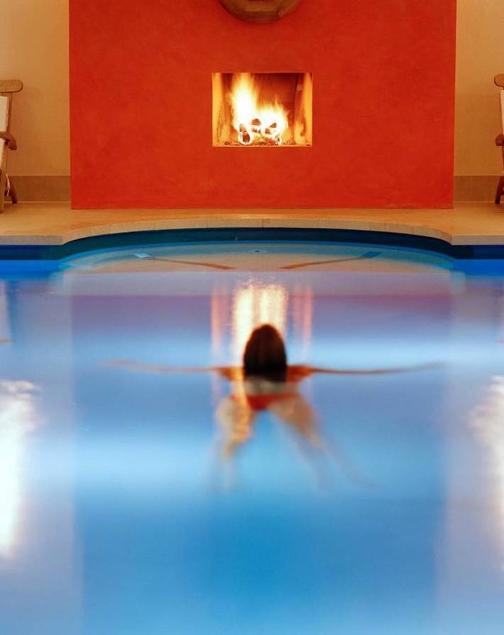 Hotel für 3 Personen, mit Terrasse und Whirlpool sowie Garten und Pool in Zurow