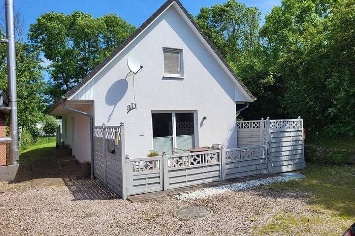 Ferienhaus für 6 Personen, mit Garten in Meeschendorf