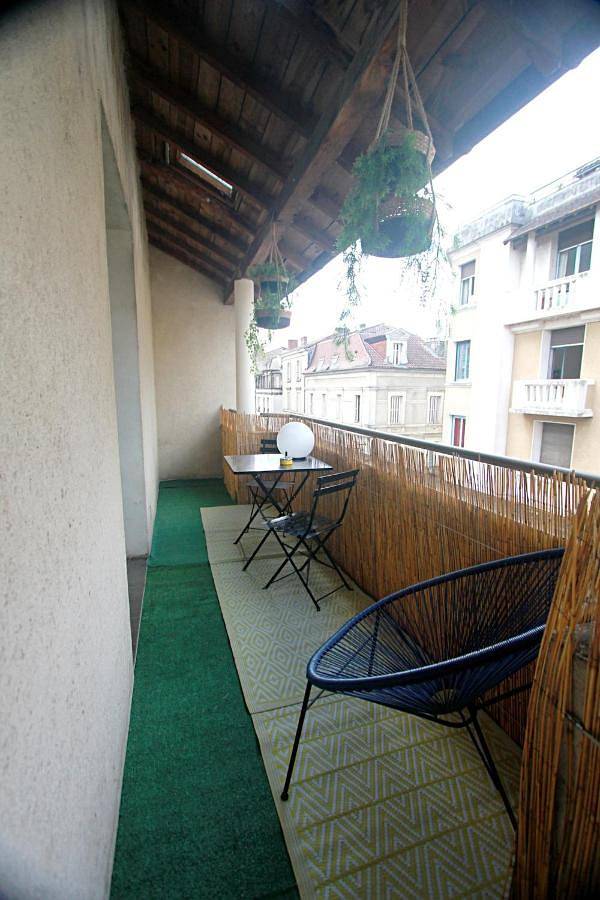 Appartement entier, One-Bedroom Apartment in Périgueux, Périgord Blanc