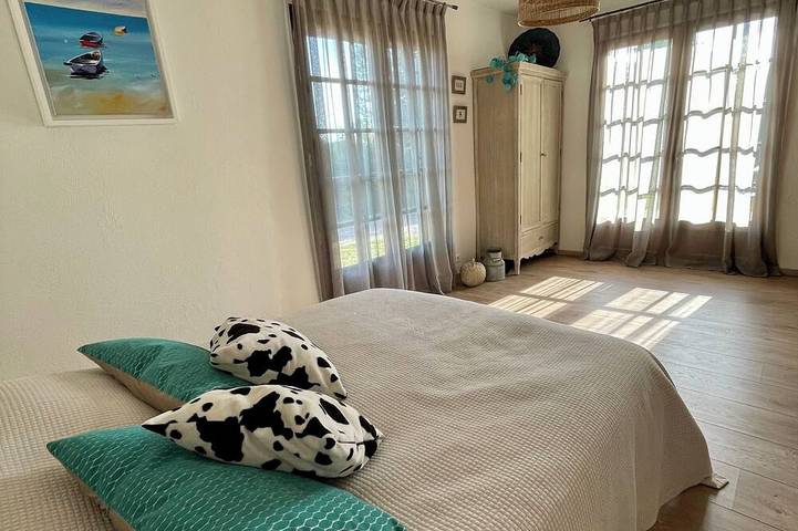 Location de vacances pour 9 personnes, avec jardin à Beuzeville - 2