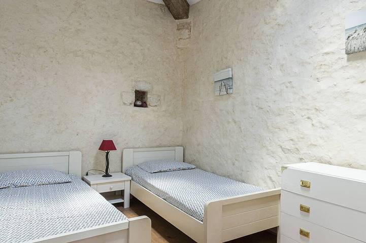 Gîte pour 6 personnes, avec jardin à Galargues - 3