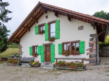Gîte pour 9 personnes, avec jardin à Belfahy
