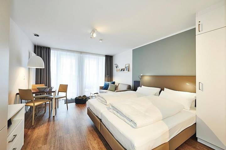 Vakantiewoning voor 2 personen, with balkon and kinderzwembad as well as sauna in Bensersiel