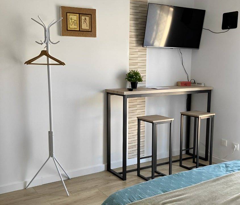 B&B chambre chez Gwenael parking et box vélo - Chambre in Issenheim, Région de Guebwiller
