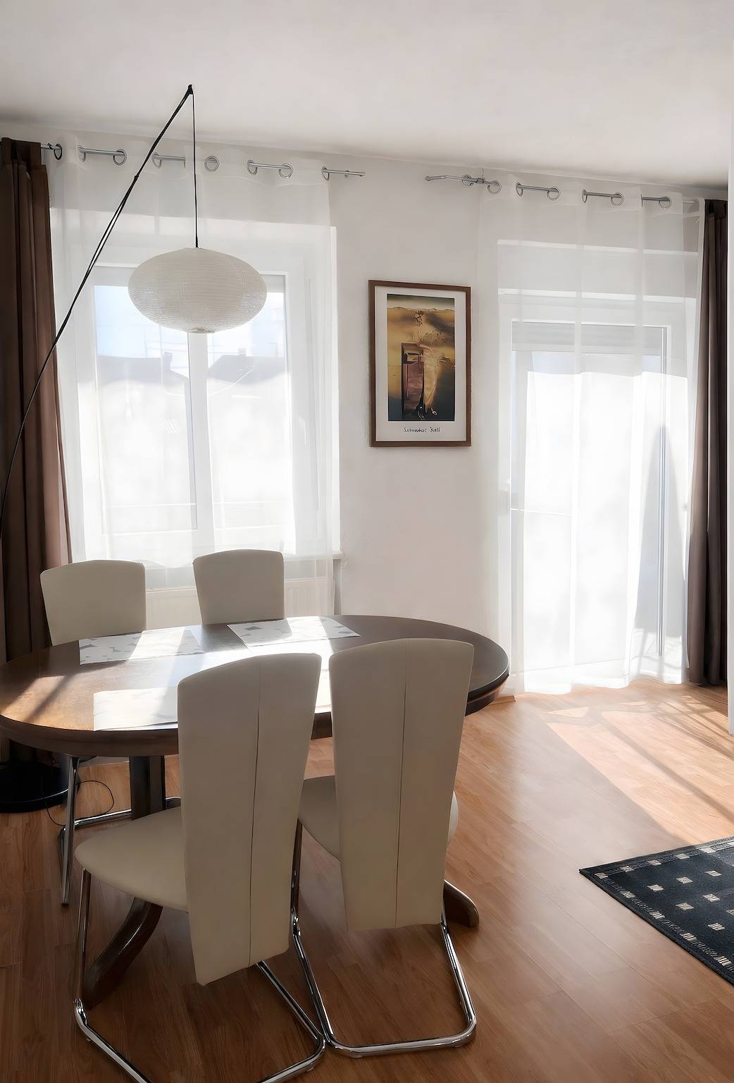 Appartement entier, Appartement 'Sweet Home' avec balcon et Wi-Fi in Friedrichshafen, Region Bodensee-Oberschwaben