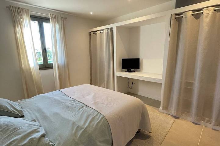 Gîte pour 10 personnes, avec jardin et piscine à Cassà de la Selva - 2