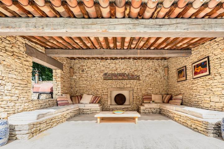 Location de vacances pour 16 personnes, avec jardin ainsi que balcon et piscine, adapté aux familles à Le Thor - 4