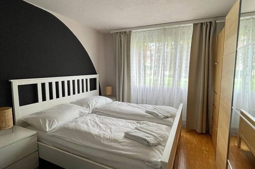 Appartamento intero, Helle Gartenwohnung mit Sitzplatz in Aargau-Basel