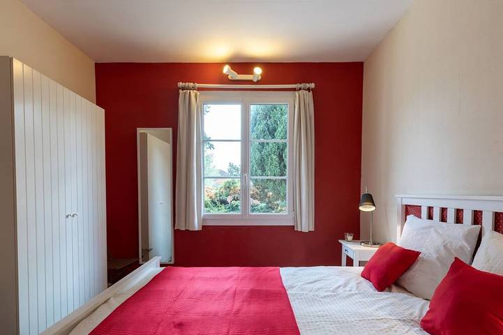 Location de vacances pour 8 personnes, avec piscine et jardin à Tresques - 3