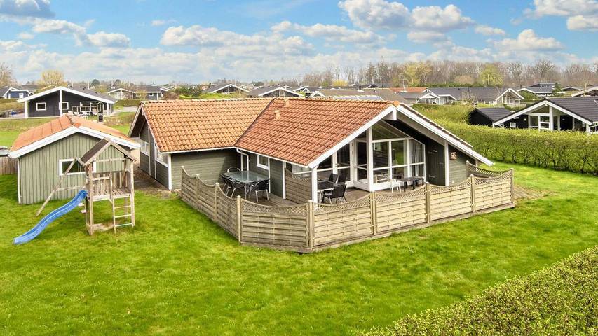 Ferienhaus für 9 Personen, mit Whirlpool und Sauna sowie Terrasse in Pøt Strandby - 3