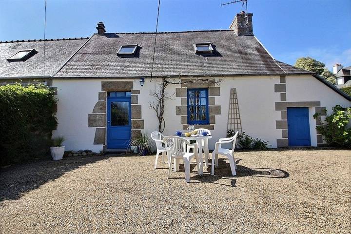 Gîte pour 4 personnes, avec jardin et terrasse à Lannion - 2