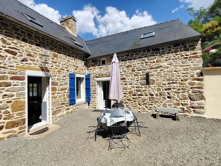 Location de vacances pour 6 personnes, avec jardin et terrasse à Saint-Marcan - 3