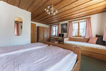 Bauernhof für 24 Personen in Rottau, Grassau, Bild 3