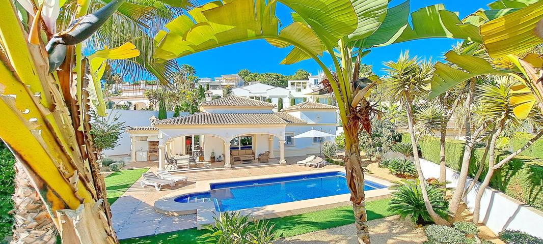 Casa rural para 4 personas, con terraza además de piscina y jardín en Teulada - 2
