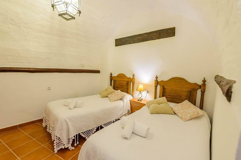 Casa Rural El Pilarillo in Alcaucín, Málaga Province