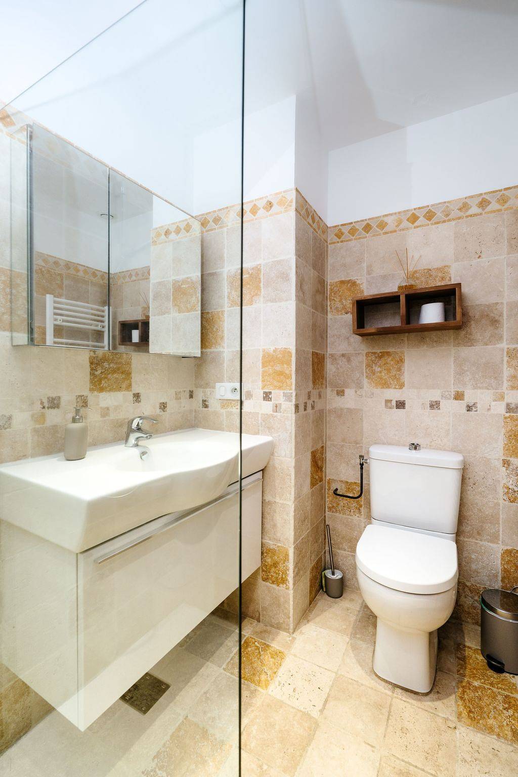 Flucht in die Domäne Givaudan in Cavillargues, Région de Nîmes